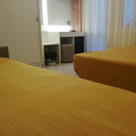 Hotel Metropol Sottomarina Dış mekan fotoğraf