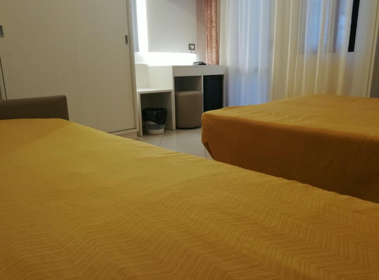 Hotel Metropol Sottomarina Dış mekan fotoğraf