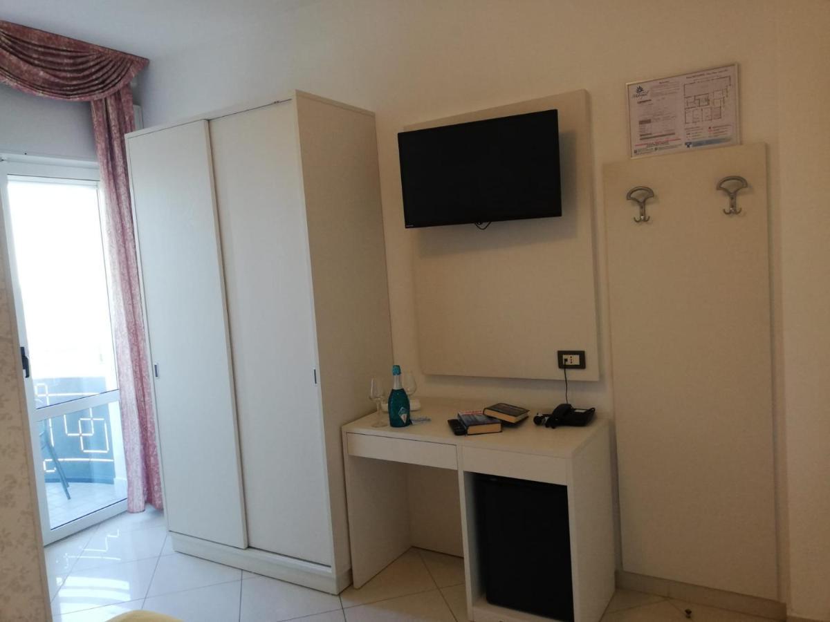 Hotel Metropol Sottomarina Dış mekan fotoğraf