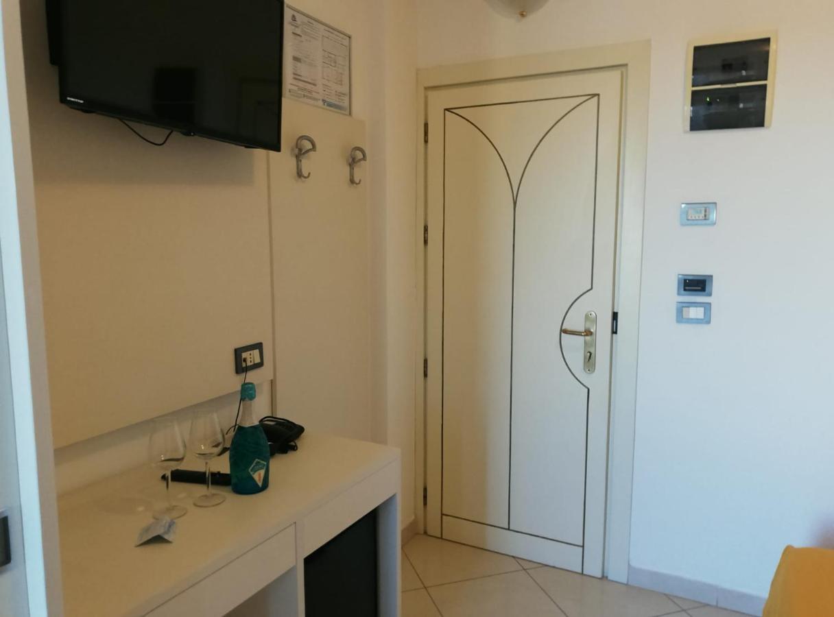 Hotel Metropol Sottomarina Dış mekan fotoğraf
