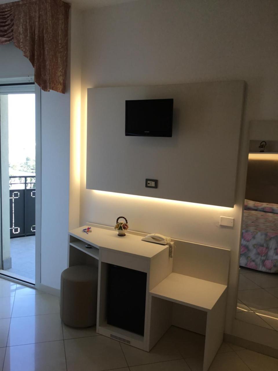 Hotel Metropol Sottomarina Dış mekan fotoğraf